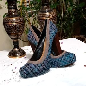 Jessica Simpson sexy heels